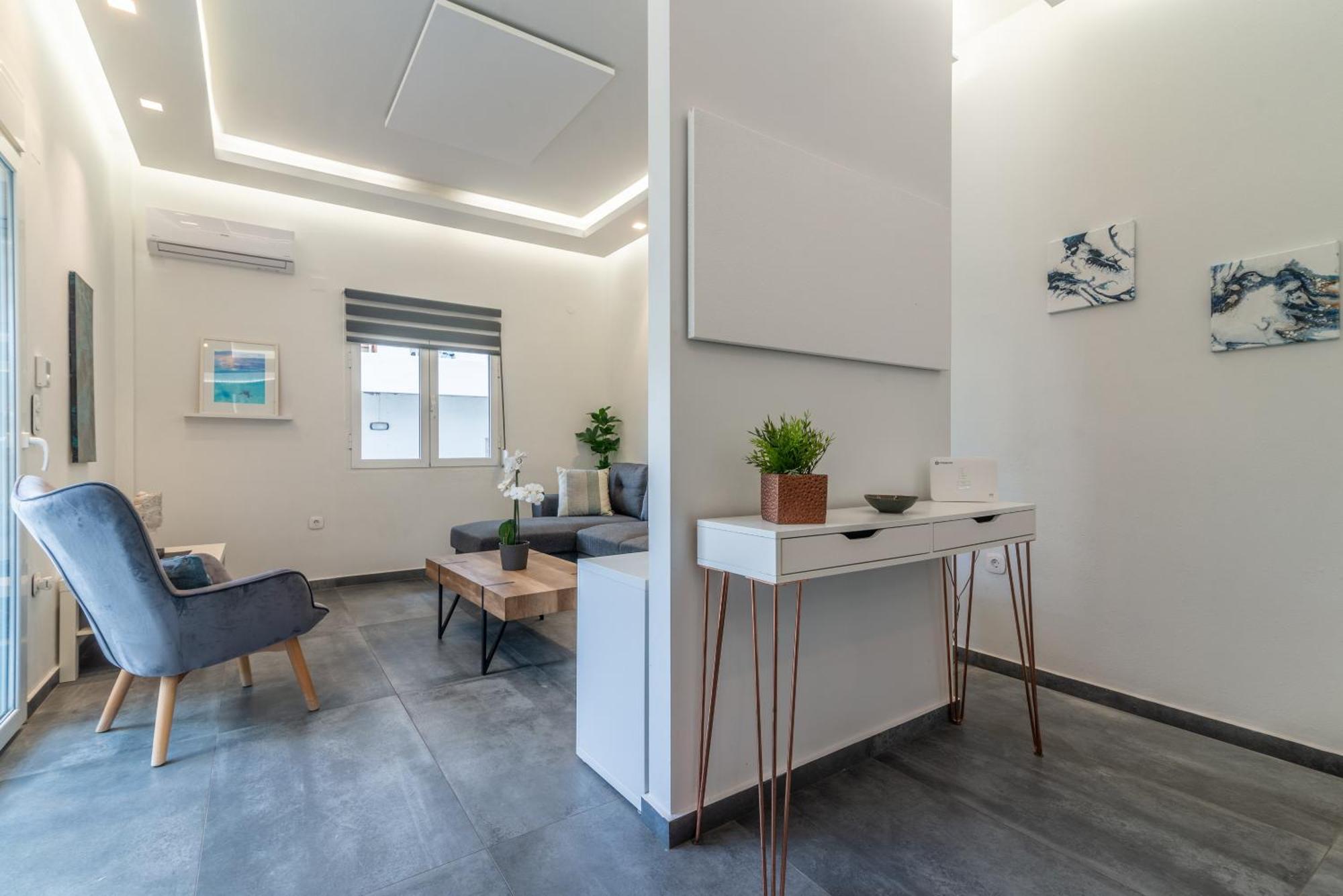 Misty Grey Apartment Near City Centre 이라클리온 외부 사진