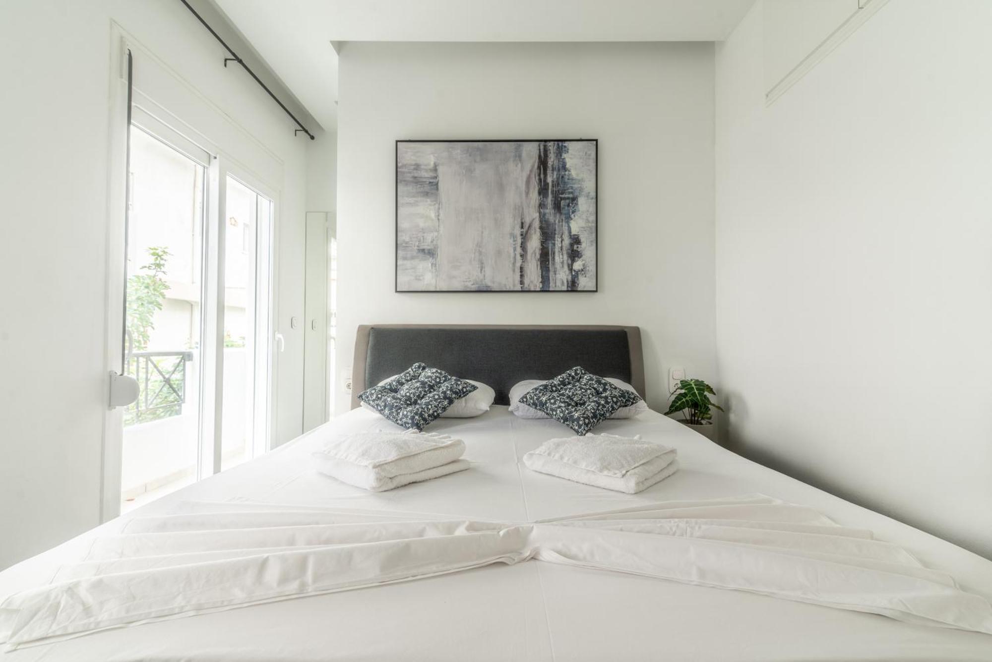 Misty Grey Apartment Near City Centre 이라클리온 외부 사진